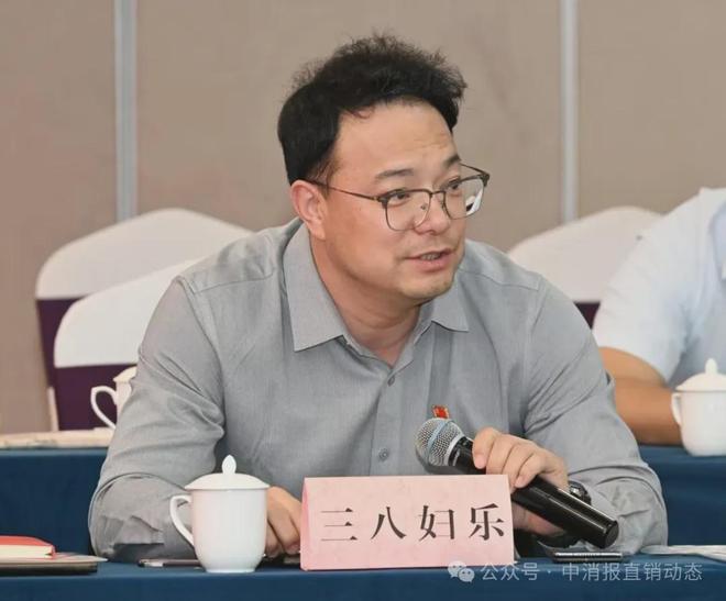 党11.jpg 党11.jpg